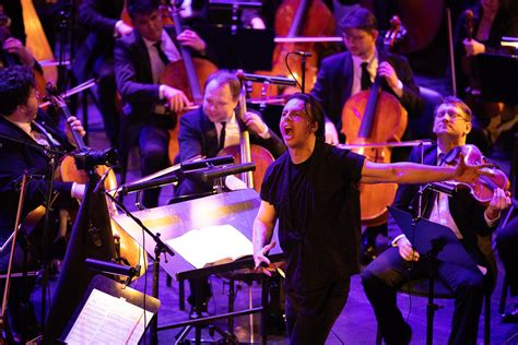 Исторический звук и легендарные оперы: Теодор Курентзис возвращает музыку Рамо к жизни