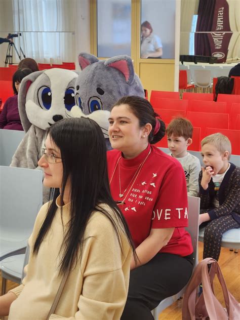 <h2>18 апреля: встреча будущих родителей с акушерами в библиотечном пространстве</h2>